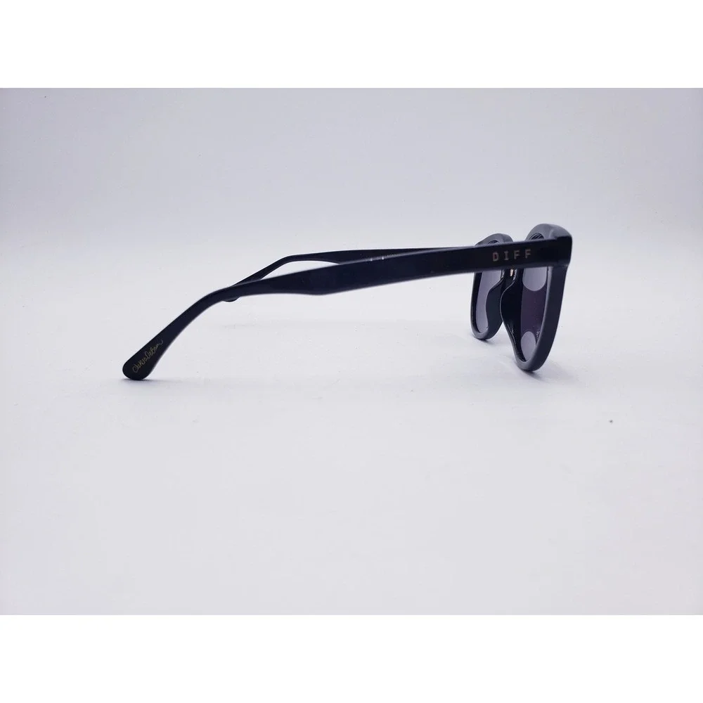 DIFF Eyewear Aubree Sunglasses Black Gold Round Cat Eye Metal Bridge